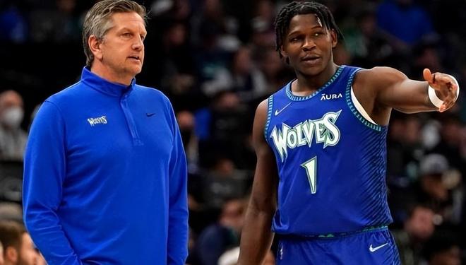 不仅影响着 不仅影响着