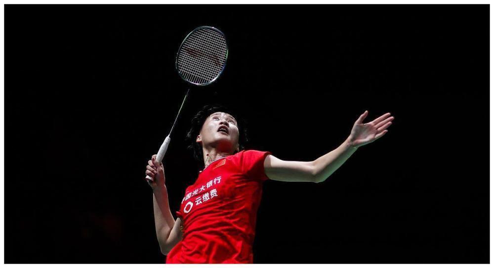 迫使玩家以 迫使玩家以